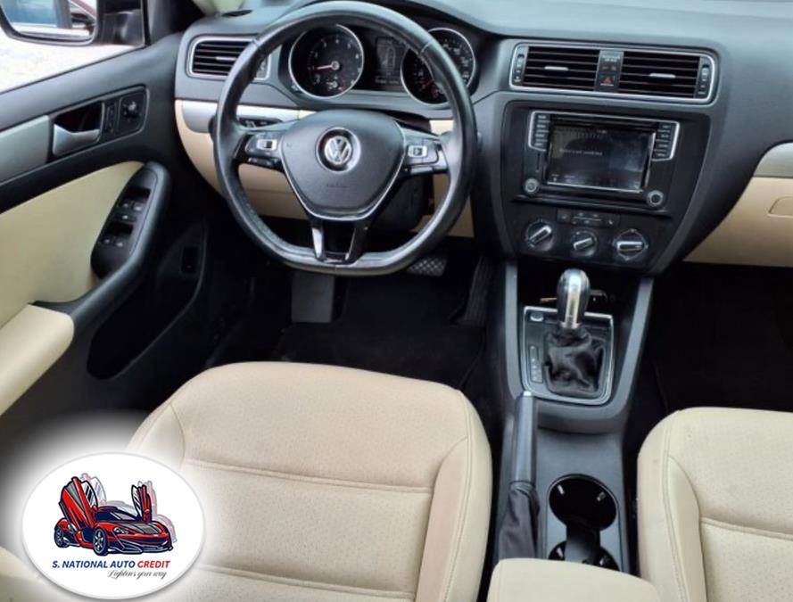 2017 Volkswagen Jetta 1.4T SE Auto, available for sale in Meriden, Connecticut | Sandra Auto Broker LLC. Meriden, Connecticut 2017 Volkswagen Jetta 1.4T SE Auto, available for sale in Meriden, Connecticut | Sandra Auto Broker LLC. Meriden, Connecticut