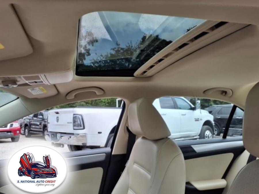 2017 Volkswagen Jetta 1.4T SE Auto, available for sale in Meriden, Connecticut | Sandra Auto Broker LLC. Meriden, Connecticut 2017 Volkswagen Jetta 1.4T SE Auto, available for sale in Meriden, Connecticut | Sandra Auto Broker LLC. Meriden, Connecticut