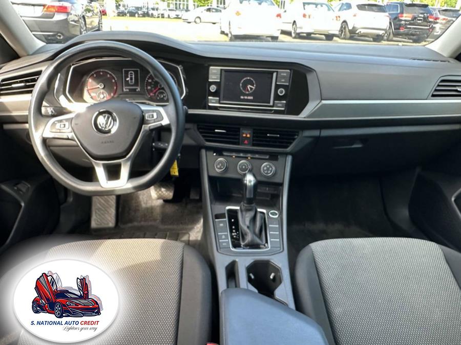2021 Volkswagen Jetta S Auto, available for sale in Meriden, Connecticut | Sandra Auto Broker LLC. Meriden, Connecticut 2021 Volkswagen Jetta S Auto, available for sale in Meriden, Connecticut | Sandra Auto Broker LLC. Meriden, Connecticut