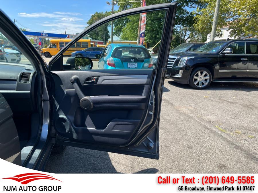 2011 Honda CR-V SE, available for sale in Elmwood Park, New Jersey | NJM Auto Group. Elmwood Park, New Jersey 2011 Honda CR-V SE, available for sale in Elmwood Park, New Jersey | NJM Auto Group. Elmwood Park, New Jersey