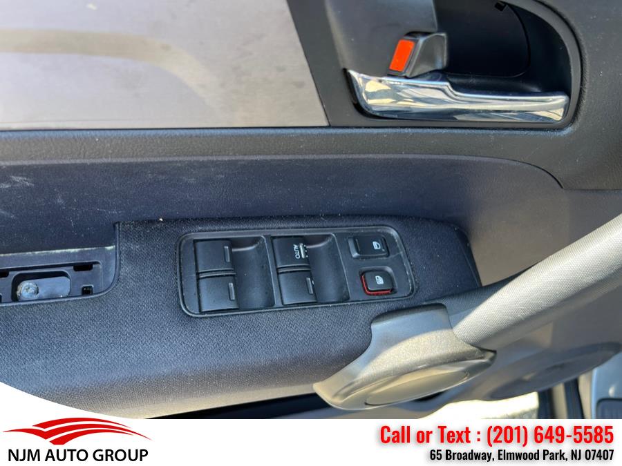 2011 Honda CR-V SE, available for sale in Elmwood Park, New Jersey | NJM Auto Group. Elmwood Park, New Jersey 2011 Honda CR-V SE, available for sale in Elmwood Park, New Jersey | NJM Auto Group. Elmwood Park, New Jersey