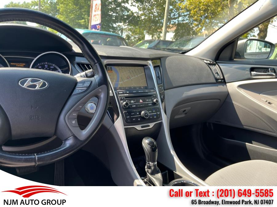 2014 Hyundai Sonata 4dr Sdn 2.4L Auto SE, available for sale in Elmwood Park, New Jersey | NJM Auto Group. Elmwood Park, New Jersey 2014 Hyundai Sonata 4dr Sdn 2.4L Auto SE, available for sale in Elmwood Park, New Jersey | NJM Auto Group. Elmwood Park, New Jersey