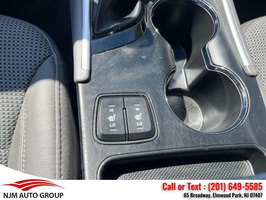 2014 Hyundai Sonata 4dr Sdn 2.4L Auto SE, available for sale in Elmwood Park, New Jersey | NJM Auto Group. Elmwood Park, New Jersey 2014 Hyundai Sonata 4dr Sdn 2.4L Auto SE, available for sale in Elmwood Park, New Jersey | NJM Auto Group. Elmwood Park, New Jersey