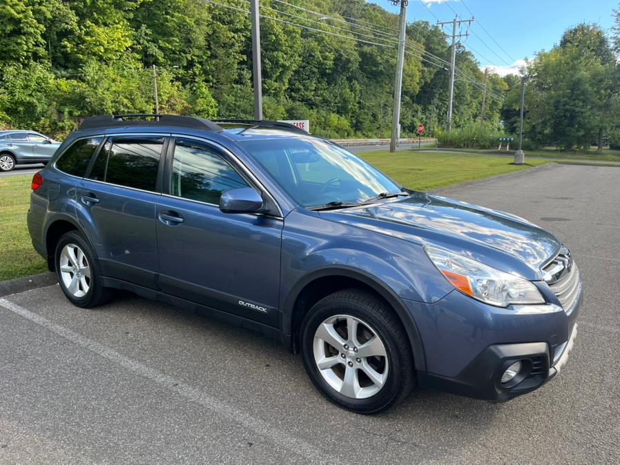 2014 Subaru Outback 4dr Wgn H4 Auto 2.5i Limited, available for sale in Berlin, Connecticut | Auto Drive Sales & Service. Berlin, Connecticut