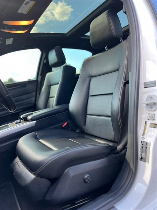 2016 Mercedes-Benz E-Class 4dr Sdn E 350 Sport 4MATIC, available for sale in Paterson, New Jersey | Speedway Motors LLC. Paterson, New Jersey 2016 Mercedes-Benz E-Class 4dr Sdn E 350 Sport 4MATIC, available for sale in Paterson, New Jersey | Speedway Motors LLC. Paterson, New Jersey