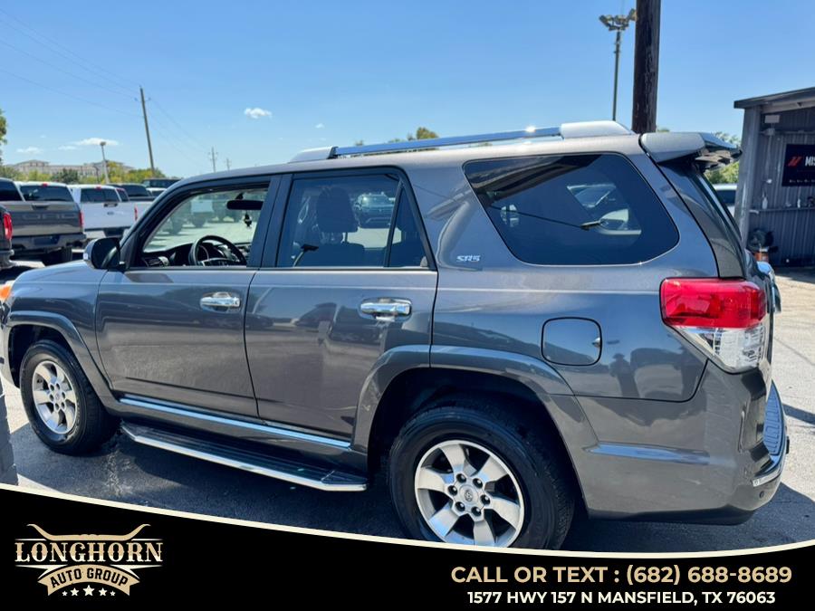 2012 Toyota 4Runner SR5 photo 2