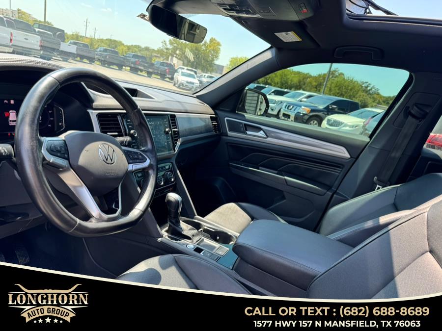 2020 Volkswagen Atlas Cross Sport 3.6L V6 SEL FWD, available for sale in Mansfield, Texas | Longhorn Auto Group. Mansfield, Texas 2020 Volkswagen Atlas Cross Sport 3.6L V6 SEL FWD, available for sale in Mansfield, Texas | Longhorn Auto Group. Mansfield, Texas