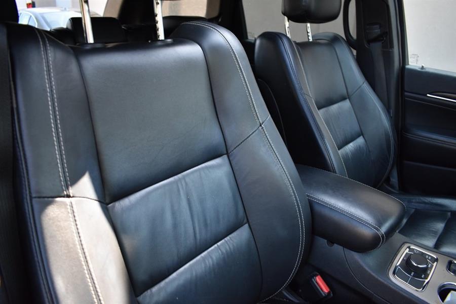 2016 Jeep Grand Cherokee Limited, available for sale in Hempstead, New York | Certified Automotive Group. Hempstead, New York 2016 Jeep Grand Cherokee Limited, available for sale in Hempstead, New York | Certified Automotive Group. Hempstead, New York