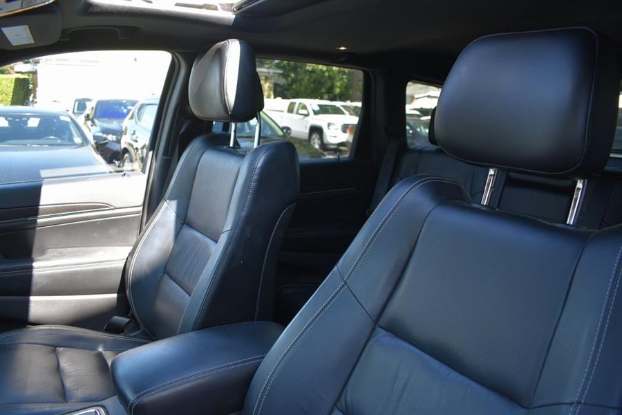 2016 Jeep Grand Cherokee Limited, available for sale in Hempstead, New York | Certified Automotive Group. Hempstead, New York 2016 Jeep Grand Cherokee Limited, available for sale in Hempstead, New York | Certified Automotive Group. Hempstead, New York
