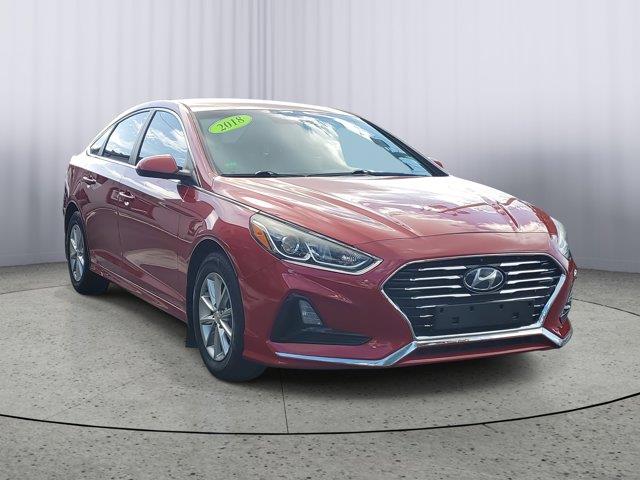 Used 2018 Hyundai Sonata in Fort Myers, Florida | Carlux Fort Myers. Fort Myers, Florida