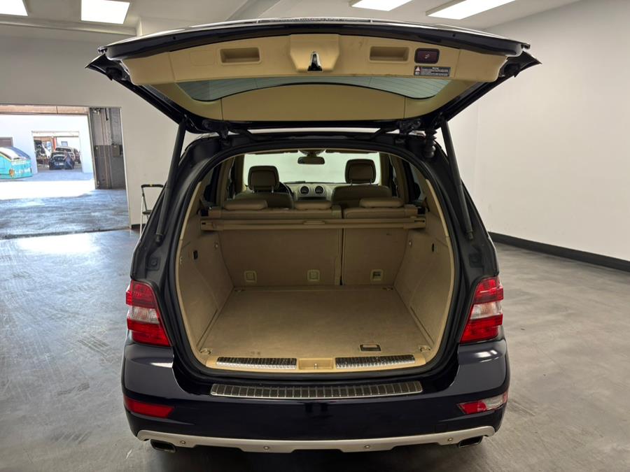 2010 Mercedes-Benz M-Class 4MATIC 4dr ML 350, available for sale in Elizabeth, New Jersey | Dream Auto Group. Elizabeth, New Jersey 2010 Mercedes-Benz M-Class 4MATIC 4dr ML 350, available for sale in Elizabeth, New Jersey | Dream Auto Group. Elizabeth, New Jersey