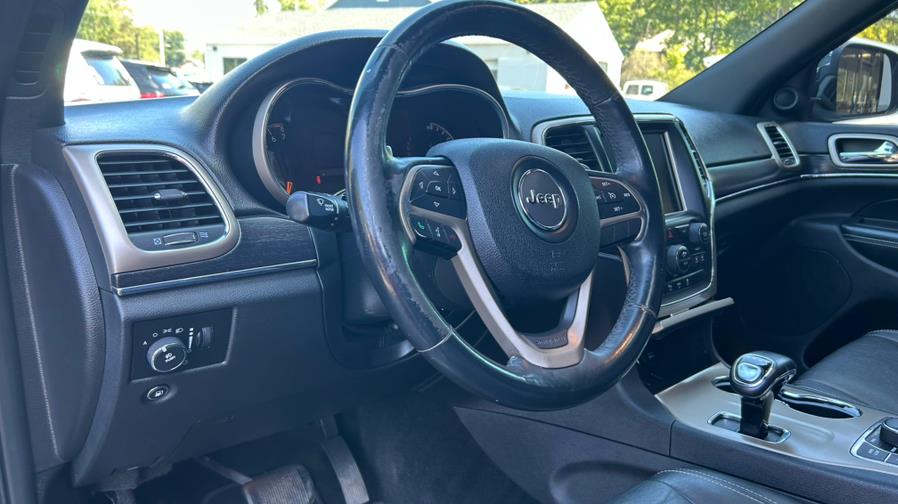 2014 Jeep Grand Cherokee 4WD 4dr Limited, available for sale in Branford, Connecticut | J&E Auto Sales LLC. Branford, Connecticut 2014 Jeep Grand Cherokee 4WD 4dr Limited, available for sale in Branford, Connecticut | J&E Auto Sales LLC. Branford, Connecticut