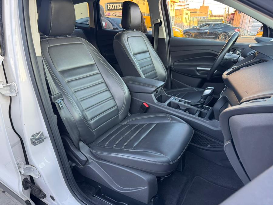 2019 Ford Escape SEL 4WD, available for sale in Jamaica, New York | Sunrise Autoland. Jamaica, New York 2019 Ford Escape SEL 4WD, available for sale in Jamaica, New York | Sunrise Autoland. Jamaica, New York