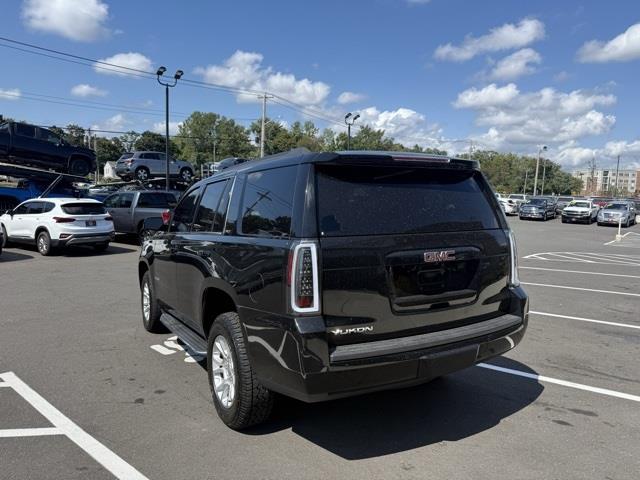 2019 Gmc Yukon SLT photo 2