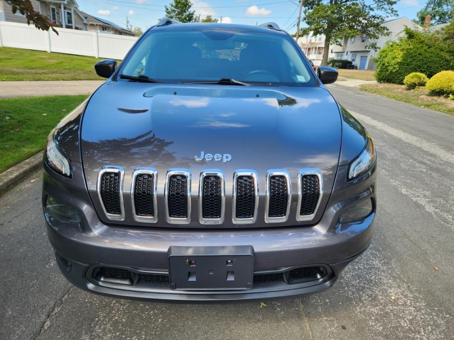 2014 Jeep Cherokee 4WD 4dr Latitude, available for sale in West Babylon, New York | SGM Auto Sales. West Babylon, New York 2014 Jeep Cherokee 4WD 4dr Latitude, available for sale in West Babylon, New York | SGM Auto Sales. West Babylon, New York