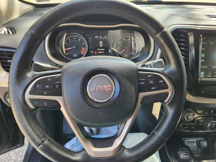 2014 Jeep Cherokee 4WD 4dr Latitude, available for sale in West Babylon, New York | SGM Auto Sales. West Babylon, New York 2014 Jeep Cherokee 4WD 4dr Latitude, available for sale in West Babylon, New York | SGM Auto Sales. West Babylon, New York