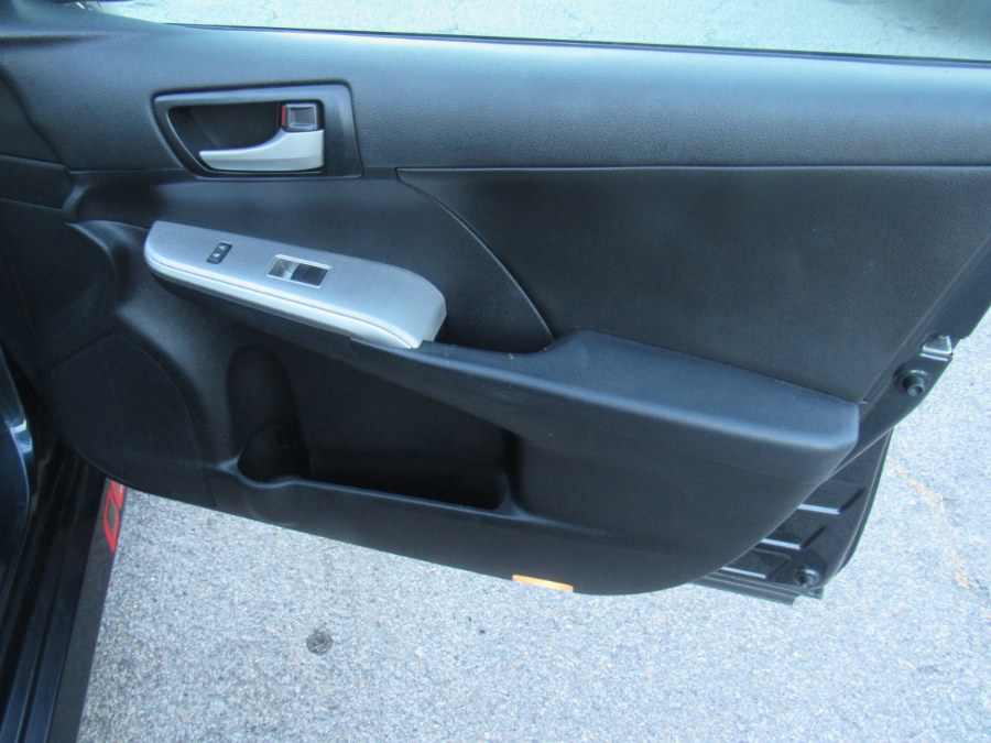2013 Toyota Camry 4dr Sdn I4 Auto SE (Natl), available for sale in Worcester, Massachusetts | Hilario's Auto Sales Inc.. Worcester, Massachusetts 2013 Toyota Camry 4dr Sdn I4 Auto SE (Natl), available for sale in Worcester, Massachusetts | Hilario's Auto Sales Inc.. Worcester, Massachusetts