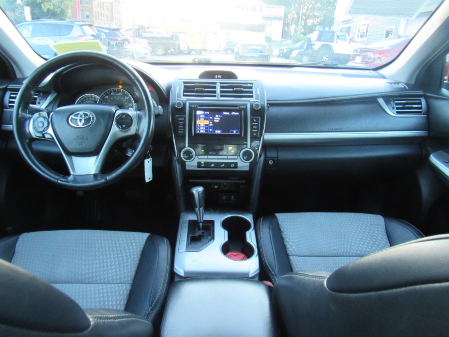 2013 Toyota Camry 4dr Sdn I4 Auto SE (Natl), available for sale in Worcester, Massachusetts | Hilario's Auto Sales Inc.. Worcester, Massachusetts 2013 Toyota Camry 4dr Sdn I4 Auto SE (Natl), available for sale in Worcester, Massachusetts | Hilario's Auto Sales Inc.. Worcester, Massachusetts