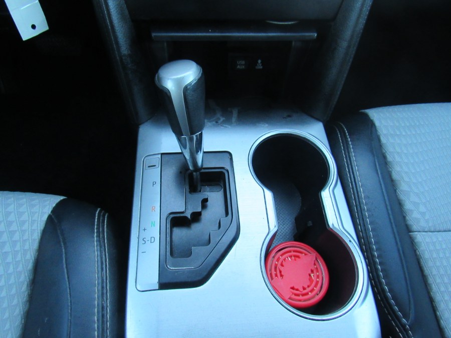 2013 Toyota Camry 4dr Sdn I4 Auto SE (Natl), available for sale in Worcester, Massachusetts | Hilario's Auto Sales Inc.. Worcester, Massachusetts 2013 Toyota Camry 4dr Sdn I4 Auto SE (Natl), available for sale in Worcester, Massachusetts | Hilario's Auto Sales Inc.. Worcester, Massachusetts