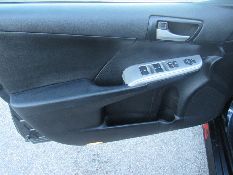 2013 Toyota Camry 4dr Sdn I4 Auto SE (Natl), available for sale in Worcester, Massachusetts | Hilario's Auto Sales Inc.. Worcester, Massachusetts 2013 Toyota Camry 4dr Sdn I4 Auto SE (Natl), available for sale in Worcester, Massachusetts | Hilario's Auto Sales Inc.. Worcester, Massachusetts