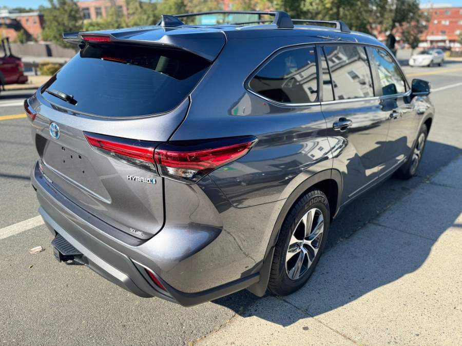 2023 Toyota Highlander Hybrid XLE, available for sale in Peabody, Massachusetts | New Star Motors. Peabody, Massachusetts 2023 Toyota Highlander Hybrid XLE, available for sale in Peabody, Massachusetts | New Star Motors. Peabody, Massachusetts