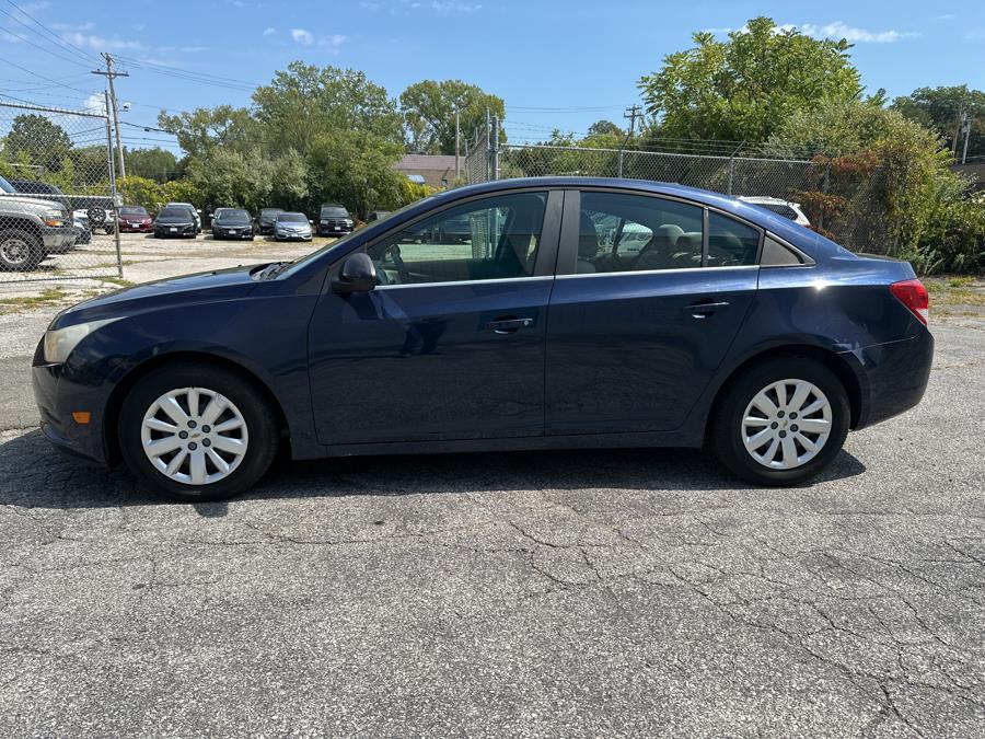 2011 Chevrolet Cruze 4dr Sdn LT w/1LT, available for sale in Milford, Connecticut | Dealertown Auto Wholesalers. Milford, Connecticut 2011 Chevrolet Cruze 4dr Sdn LT w/1LT, available for sale in Milford, Connecticut | Dealertown Auto Wholesalers. Milford, Connecticut