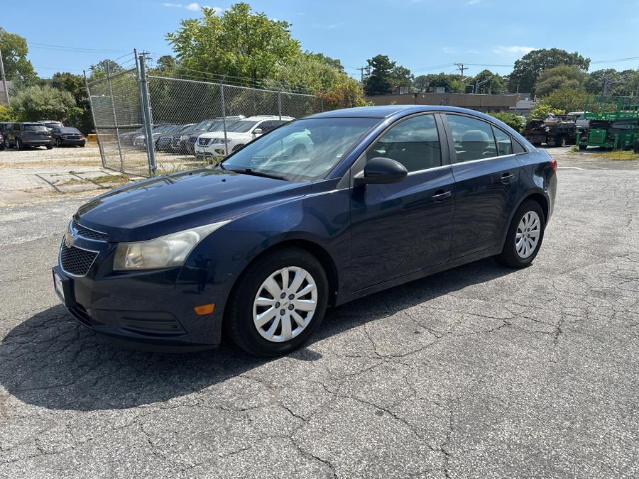 2011 Chevrolet Cruze 4dr Sdn LT w/1LT, available for sale in Milford, Connecticut | Dealertown Auto Wholesalers. Milford, Connecticut 2011 Chevrolet Cruze 4dr Sdn LT w/1LT, available for sale in Milford, Connecticut | Dealertown Auto Wholesalers. Milford, Connecticut