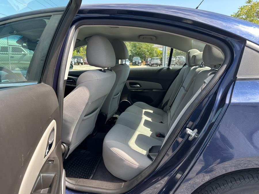 2011 Chevrolet Cruze 4dr Sdn LT w/1LT, available for sale in Milford, Connecticut | Dealertown Auto Wholesalers. Milford, Connecticut 2011 Chevrolet Cruze 4dr Sdn LT w/1LT, available for sale in Milford, Connecticut | Dealertown Auto Wholesalers. Milford, Connecticut