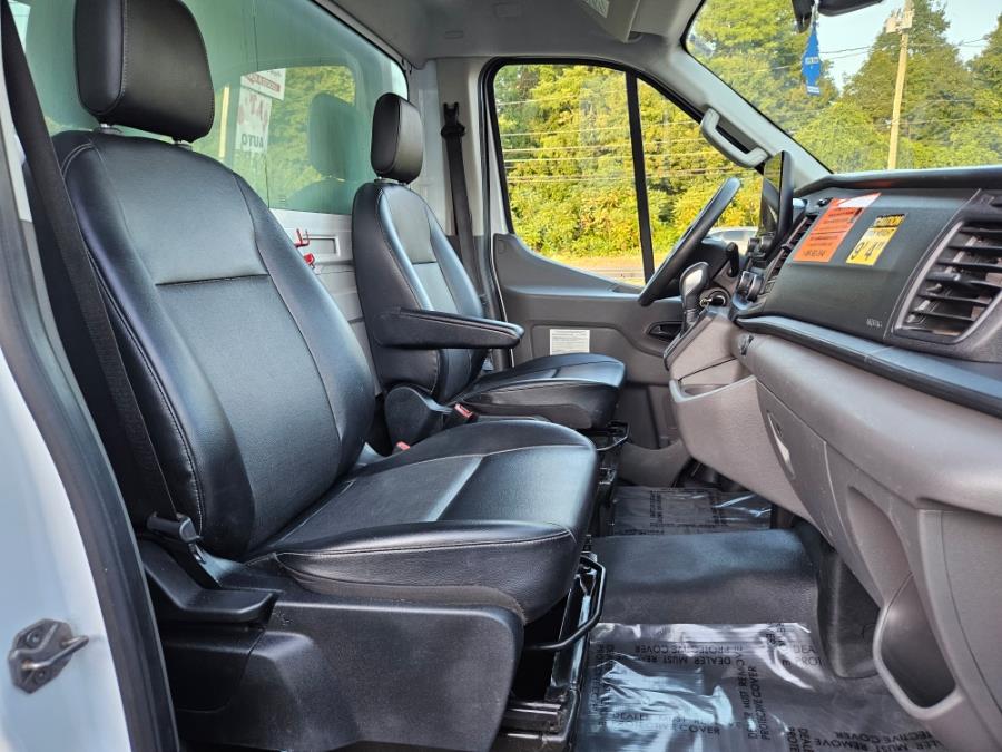 2021 Ford Transit Chassis T-350HD DRW Box Truck Cargo, available for sale in East Windsor, Connecticut | Toro Auto. East Windsor, Connecticut 2021 Ford Transit Chassis T-350HD DRW Box Truck Cargo, available for sale in East Windsor, Connecticut | Toro Auto. East Windsor, Connecticut