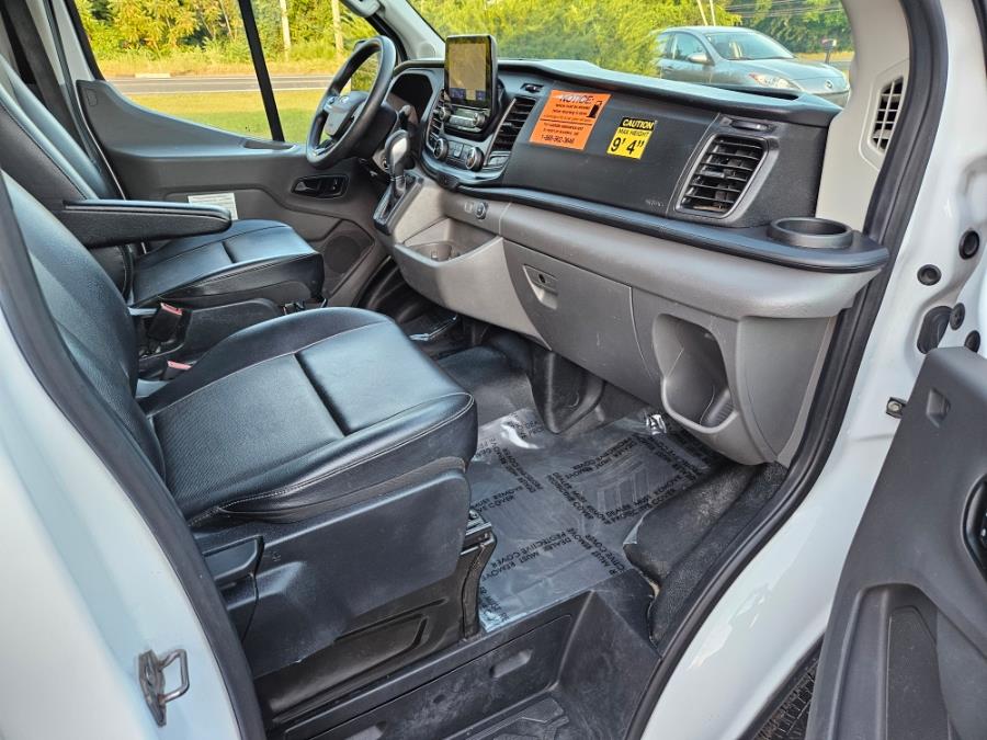 2021 Ford Transit Chassis T-350HD DRW Box Truck Cargo, available for sale in East Windsor, Connecticut | Toro Auto. East Windsor, Connecticut 2021 Ford Transit Chassis T-350HD DRW Box Truck Cargo, available for sale in East Windsor, Connecticut | Toro Auto. East Windsor, Connecticut