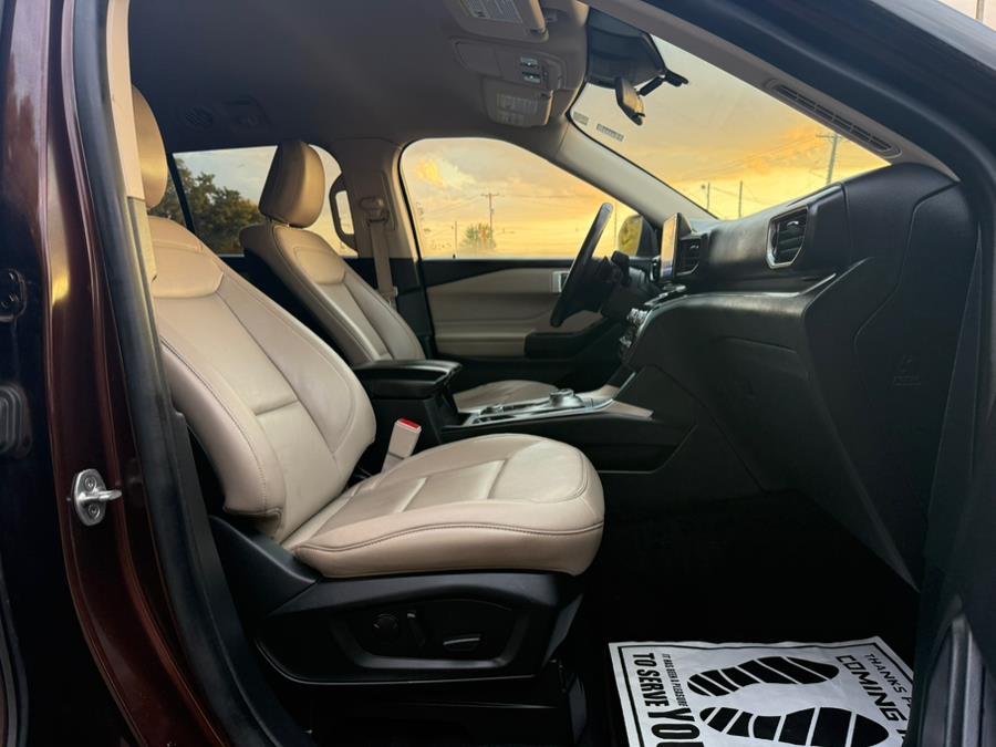 2020 Ford Explorer XLT 4WD, available for sale in Philadelphia, Pennsylvania | Eugen's Auto Sales & Repairs. Philadelphia, Pennsylvania 2020 Ford Explorer XLT 4WD, available for sale in Philadelphia, Pennsylvania | Eugen's Auto Sales & Repairs. Philadelphia, Pennsylvania