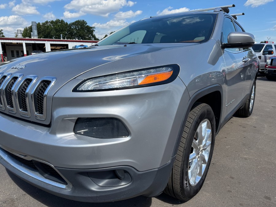 2015 Jeep Cherokee 4WD 4dr Limited, available for sale in Ortonville, Michigan | Marsh Auto Sales LLC. Ortonville, Michigan 2015 Jeep Cherokee 4WD 4dr Limited, available for sale in Ortonville, Michigan | Marsh Auto Sales LLC. Ortonville, Michigan