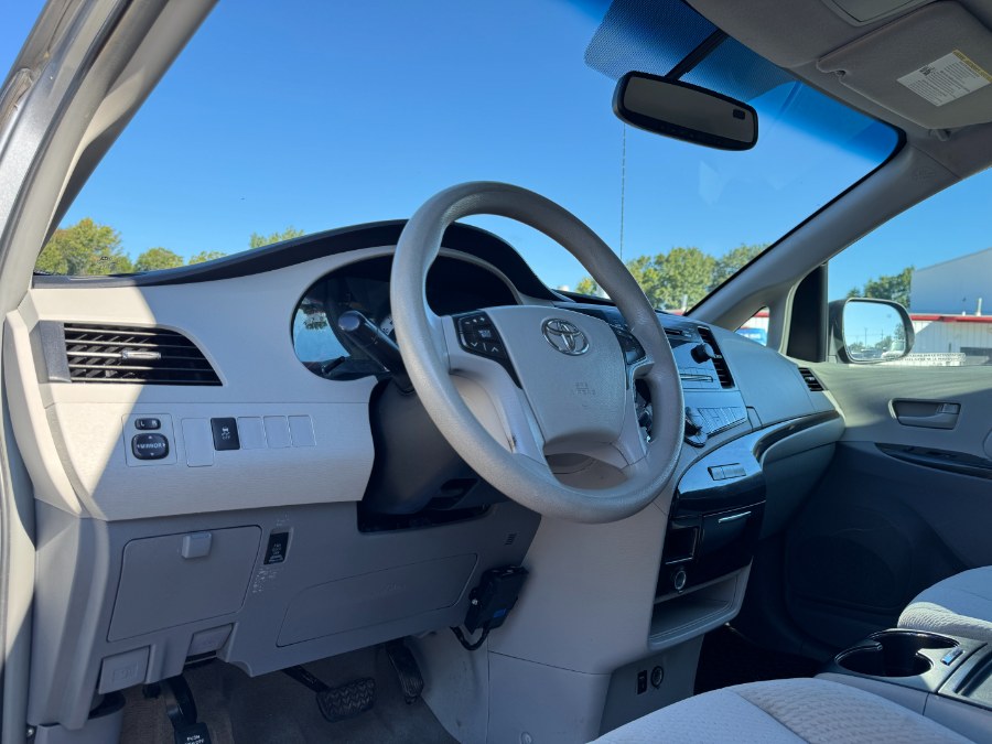 2013 Toyota Sienna 5dr 7-Pass Van V6 LE FWD (Natl), available for sale in Ortonville, Michigan | Marsh Auto Sales LLC. Ortonville, Michigan 2013 Toyota Sienna 5dr 7-Pass Van V6 LE FWD (Natl), available for sale in Ortonville, Michigan | Marsh Auto Sales LLC. Ortonville, Michigan
