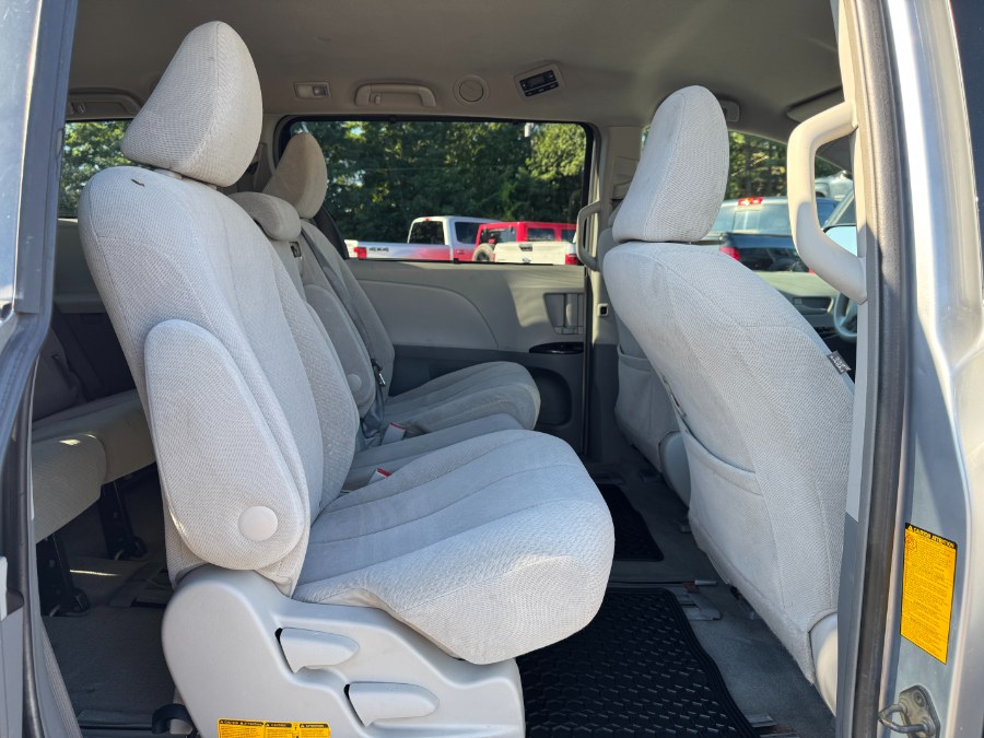 2013 Toyota Sienna 5dr 7-Pass Van V6 LE FWD (Natl), available for sale in Ortonville, Michigan | Marsh Auto Sales LLC. Ortonville, Michigan 2013 Toyota Sienna 5dr 7-Pass Van V6 LE FWD (Natl), available for sale in Ortonville, Michigan | Marsh Auto Sales LLC. Ortonville, Michigan