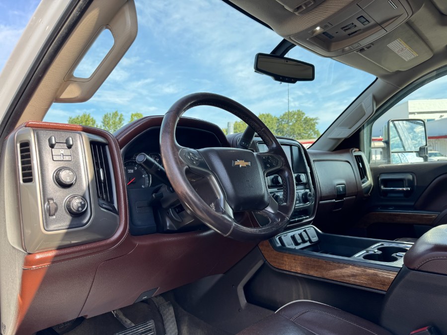 2016 Chevrolet Silverado 2500HD 4WD Crew Cab 153.7" High Country, available for sale in Ortonville, Michigan | Marsh Auto Sales LLC. Ortonville, Michigan 2016 Chevrolet Silverado 2500HD 4WD Crew Cab 153.7" High Country, available for sale in Ortonville, Michigan | Marsh Auto Sales LLC. Ortonville, Michigan