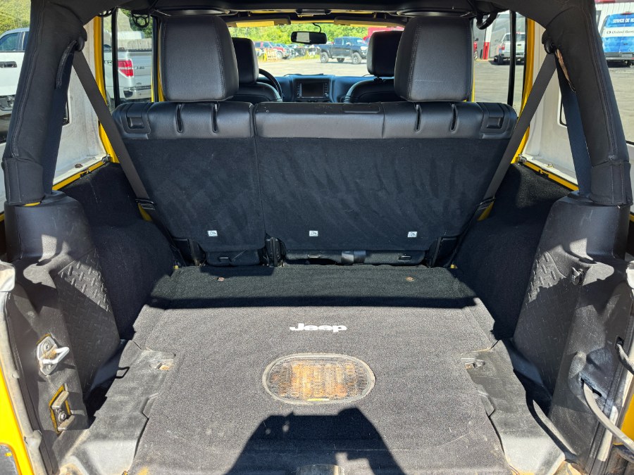 2015 Jeep Wrangler Unlimited 4WD 4dr Sahara, available for sale in Ortonville, Michigan | Marsh Auto Sales LLC. Ortonville, Michigan 2015 Jeep Wrangler Unlimited 4WD 4dr Sahara, available for sale in Ortonville, Michigan | Marsh Auto Sales LLC. Ortonville, Michigan