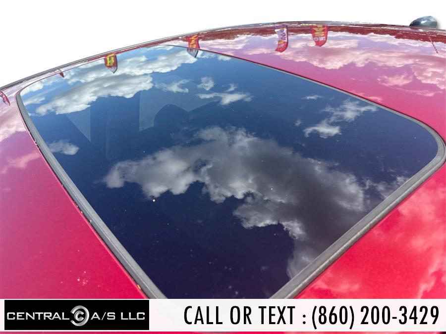 2013 Ford Focus 4dr Sdn SE, available for sale in East Windsor, Connecticut | Central A/S LLC. East Windsor, Connecticut 2013 Ford Focus 4dr Sdn SE, available for sale in East Windsor, Connecticut | Central A/S LLC. East Windsor, Connecticut
