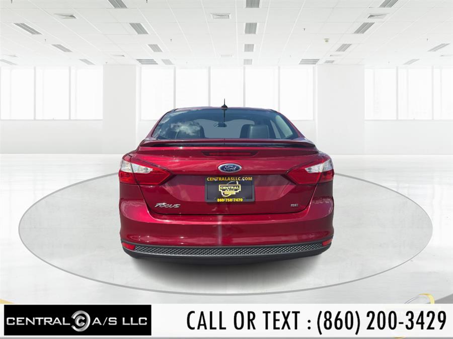 2013 Ford Focus 4dr Sdn SE, available for sale in East Windsor, Connecticut | Central A/S LLC. East Windsor, Connecticut 2013 Ford Focus 4dr Sdn SE, available for sale in East Windsor, Connecticut | Central A/S LLC. East Windsor, Connecticut