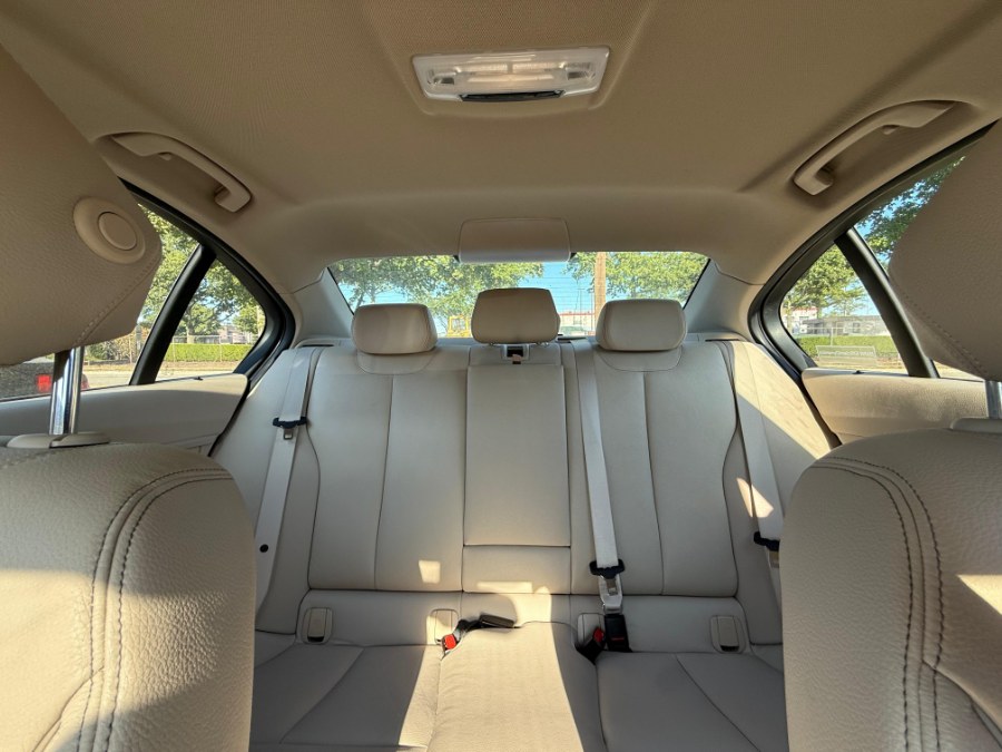 2013 BMW 3 Series 4dr Sdn 328i xDrive AWD SULEV, available for sale in Hicksville, New York | REGAL AUTOHAUS Auto Service and Sales. Hicksville, New York 2013 BMW 3 Series 4dr Sdn 328i xDrive AWD SULEV, available for sale in Hicksville, New York | REGAL AUTOHAUS Auto Service and Sales. Hicksville, New York