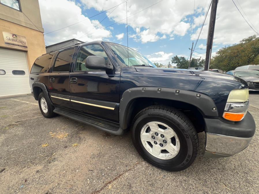 2004 Chevrolet Suburban 4dr 1500 4WD LS, available for sale in Lodi, New Jersey | Route 46 Auto Sales Inc. Lodi, New Jersey 2004 Chevrolet Suburban 4dr 1500 4WD LS, available for sale in Lodi, New Jersey | Route 46 Auto Sales Inc. Lodi, New Jersey