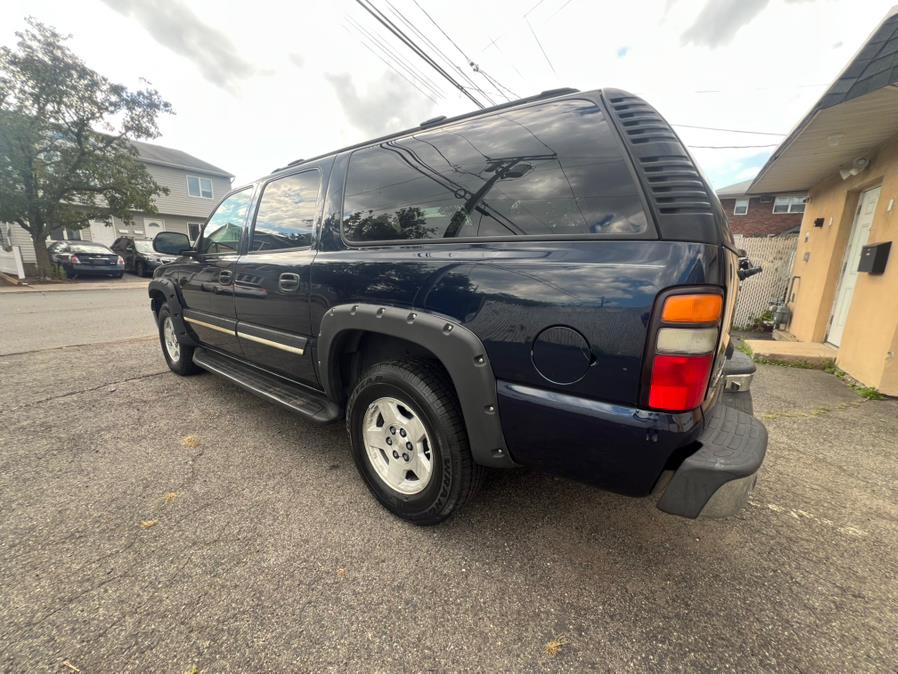 2004 Chevrolet Suburban 4dr 1500 4WD LS, available for sale in Lodi, New Jersey | Route 46 Auto Sales Inc. Lodi, New Jersey 2004 Chevrolet Suburban 4dr 1500 4WD LS, available for sale in Lodi, New Jersey | Route 46 Auto Sales Inc. Lodi, New Jersey