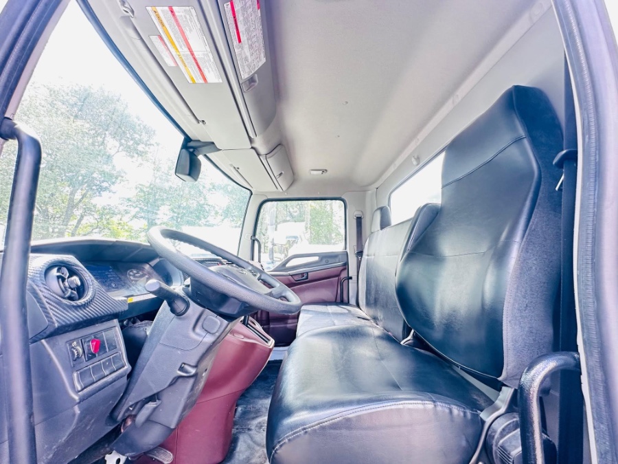 2025 HINO L6 26FT BOX + WARRANTY + CUMMINS + LIFT GATE + NO CDL, available for sale in South Amboy, New Jersey | NJ Truck Spot. South Amboy, New Jersey 2025 HINO L6 26FT BOX + WARRANTY + CUMMINS + LIFT GATE + NO CDL, available for sale in South Amboy, New Jersey | NJ Truck Spot. South Amboy, New Jersey