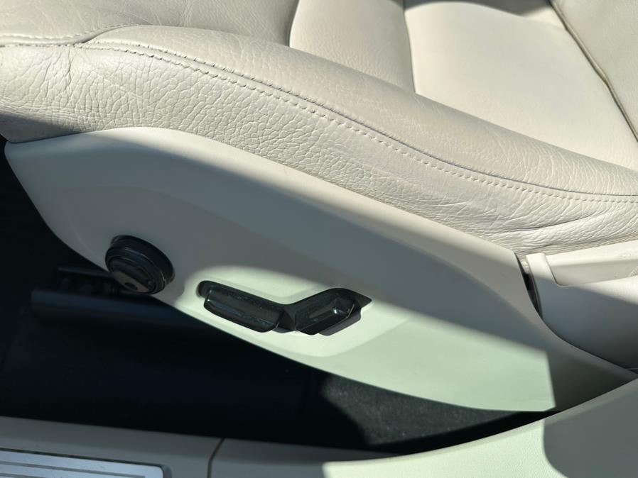 2018 Volvo XC90 T6 AWD 7-Passenger Momentum, available for sale in South Windsor, Connecticut | Mike And Tony Auto Sales, Inc. South Windsor, Connecticut 2018 Volvo XC90 T6 AWD 7-Passenger Momentum, available for sale in South Windsor, Connecticut | Mike And Tony Auto Sales, Inc. South Windsor, Connecticut