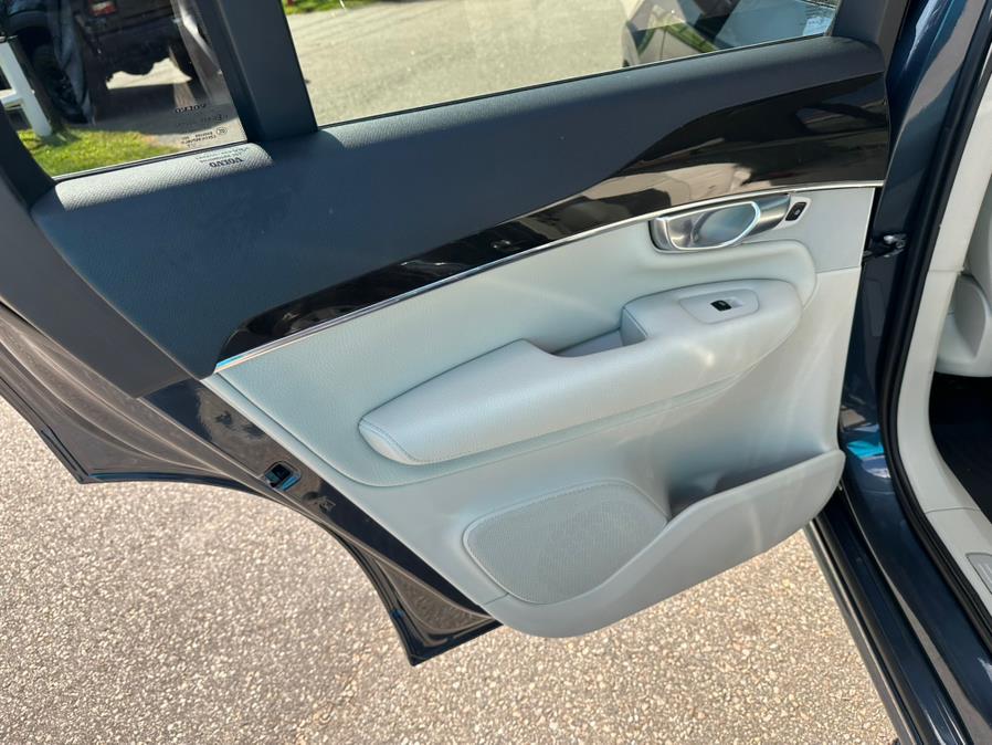 2018 Volvo XC90 T6 AWD 7-Passenger Momentum, available for sale in South Windsor, Connecticut | Mike And Tony Auto Sales, Inc. South Windsor, Connecticut 2018 Volvo XC90 T6 AWD 7-Passenger Momentum, available for sale in South Windsor, Connecticut | Mike And Tony Auto Sales, Inc. South Windsor, Connecticut