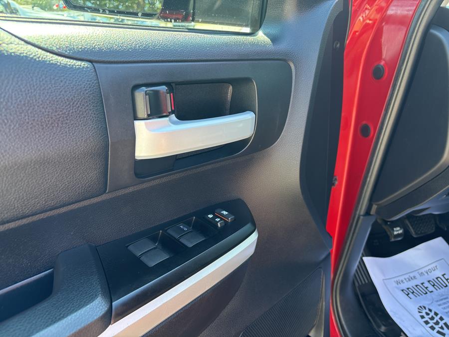 2016 Toyota Tundra 4WD Truck Double Cab 5.7L V8 6-Spd AT SR5 (Natl), available for sale in Old Saybrook, Connecticut | Saybrook Auto Barn. Old Saybrook, Connecticut 2016 Toyota Tundra 4WD Truck Double Cab 5.7L V8 6-Spd AT SR5 (Natl), available for sale in Old Saybrook, Connecticut | Saybrook Auto Barn. Old Saybrook, Connecticut