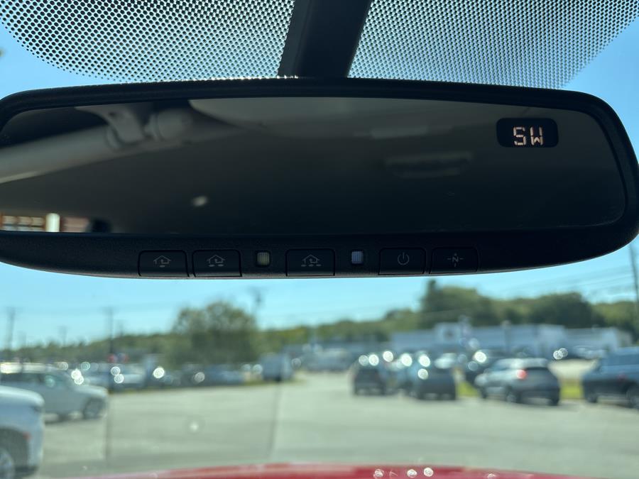 2016 Toyota Tundra 4WD Truck Double Cab 5.7L V8 6-Spd AT SR5 (Natl), available for sale in Old Saybrook, Connecticut | Saybrook Auto Barn. Old Saybrook, Connecticut 2016 Toyota Tundra 4WD Truck Double Cab 5.7L V8 6-Spd AT SR5 (Natl), available for sale in Old Saybrook, Connecticut | Saybrook Auto Barn. Old Saybrook, Connecticut