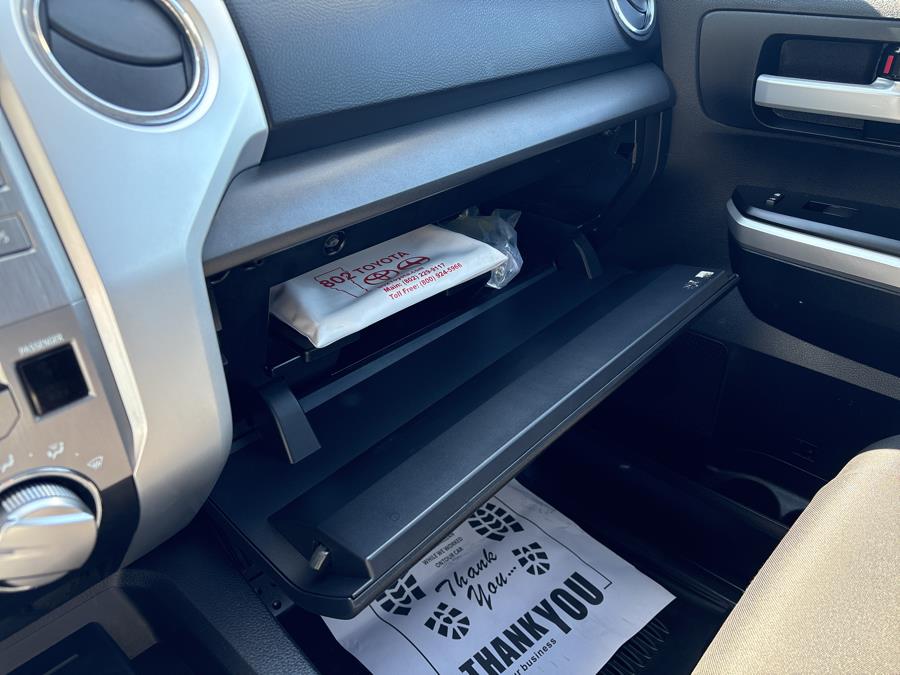 2016 Toyota Tundra 4WD Truck Double Cab 5.7L V8 6-Spd AT SR5 (Natl), available for sale in Old Saybrook, Connecticut | Saybrook Auto Barn. Old Saybrook, Connecticut 2016 Toyota Tundra 4WD Truck Double Cab 5.7L V8 6-Spd AT SR5 (Natl), available for sale in Old Saybrook, Connecticut | Saybrook Auto Barn. Old Saybrook, Connecticut