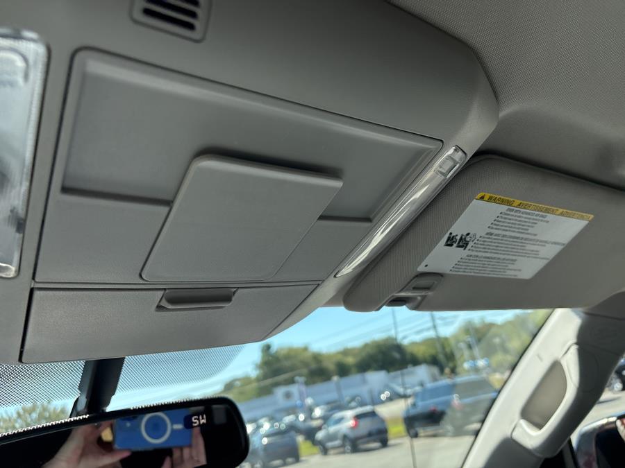 2016 Toyota Tundra 4WD Truck Double Cab 5.7L V8 6-Spd AT SR5 (Natl), available for sale in Old Saybrook, Connecticut | Saybrook Auto Barn. Old Saybrook, Connecticut 2016 Toyota Tundra 4WD Truck Double Cab 5.7L V8 6-Spd AT SR5 (Natl), available for sale in Old Saybrook, Connecticut | Saybrook Auto Barn. Old Saybrook, Connecticut