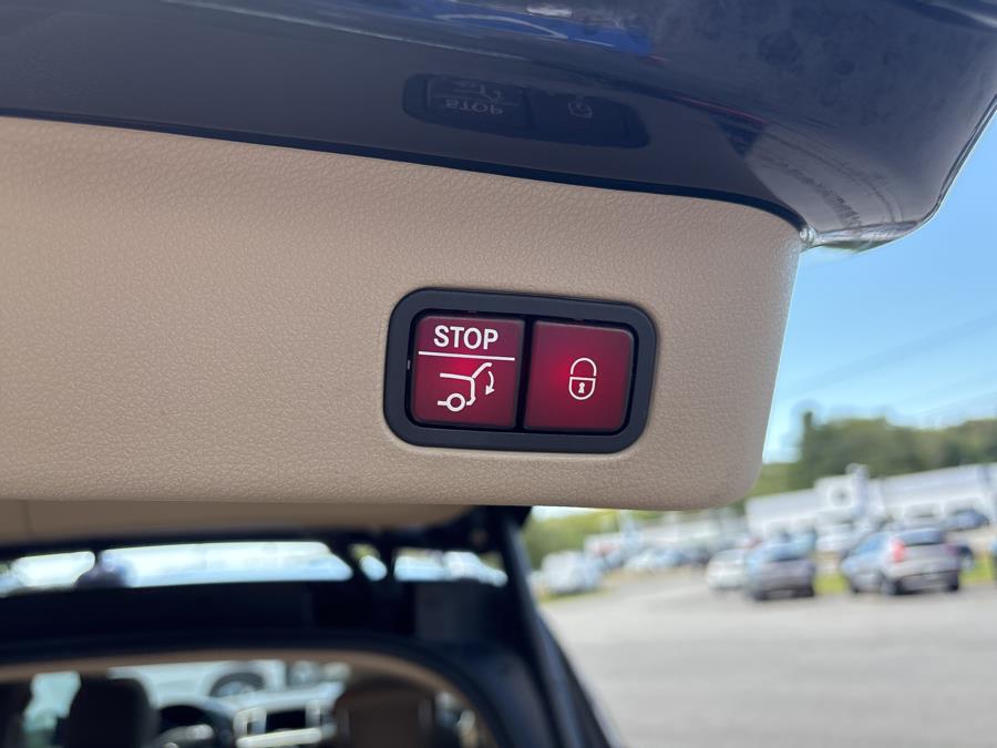 2015 Mercedes-Benz M-Class 4MATIC 4dr ML 350, available for sale in Old Saybrook, Connecticut | Saybrook Auto Barn. Old Saybrook, Connecticut 2015 Mercedes-Benz M-Class 4MATIC 4dr ML 350, available for sale in Old Saybrook, Connecticut | Saybrook Auto Barn. Old Saybrook, Connecticut