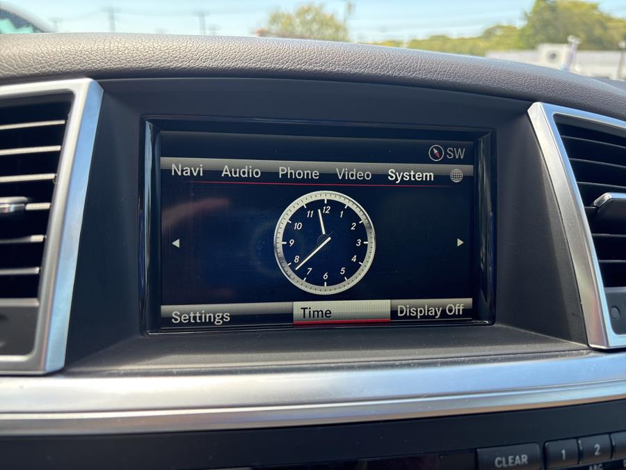2015 Mercedes-Benz M-Class 4MATIC 4dr ML 350, available for sale in Old Saybrook, Connecticut | Saybrook Auto Barn. Old Saybrook, Connecticut 2015 Mercedes-Benz M-Class 4MATIC 4dr ML 350, available for sale in Old Saybrook, Connecticut | Saybrook Auto Barn. Old Saybrook, Connecticut